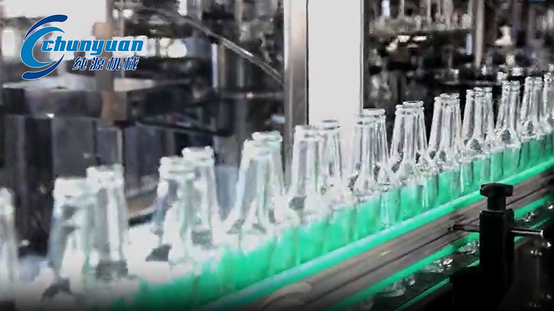 雞尾酒灌裝機(jī)械 雞尾酒灌裝機(jī)械